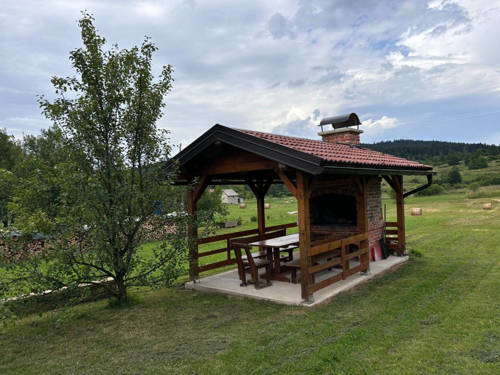 Conjar Villa Saborsko Dış mekan fotoğraf